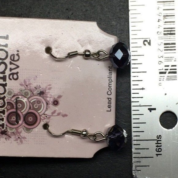 Dangle Pierced Earrings Dark Purple Faceted Oval Silver Hook Classic Retro BoHo - Picture 2 of 2